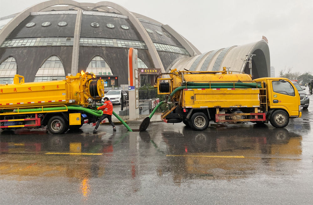 大兴商场管道清淤
