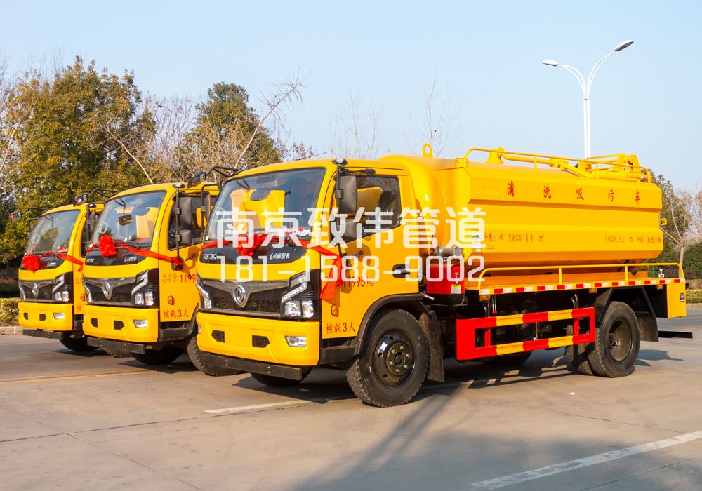 大兴多利卡吸污车